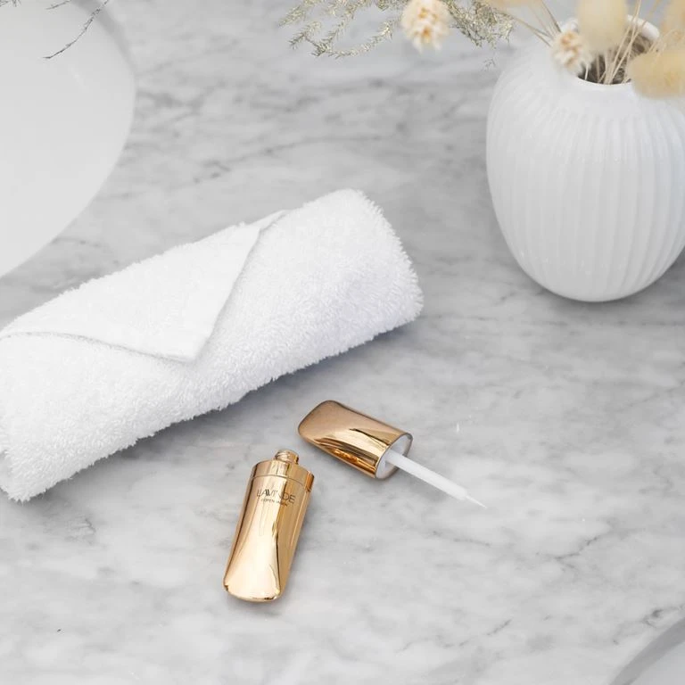 Lavinde Hyped Eyelash Serum - Billede 2