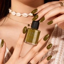 CND Vinylux Nail Polish, 403 Olive Grove 7 CND Vinylux Nail Polish, 403 Olive Grove -Laq Shield Shop 639370009834 3